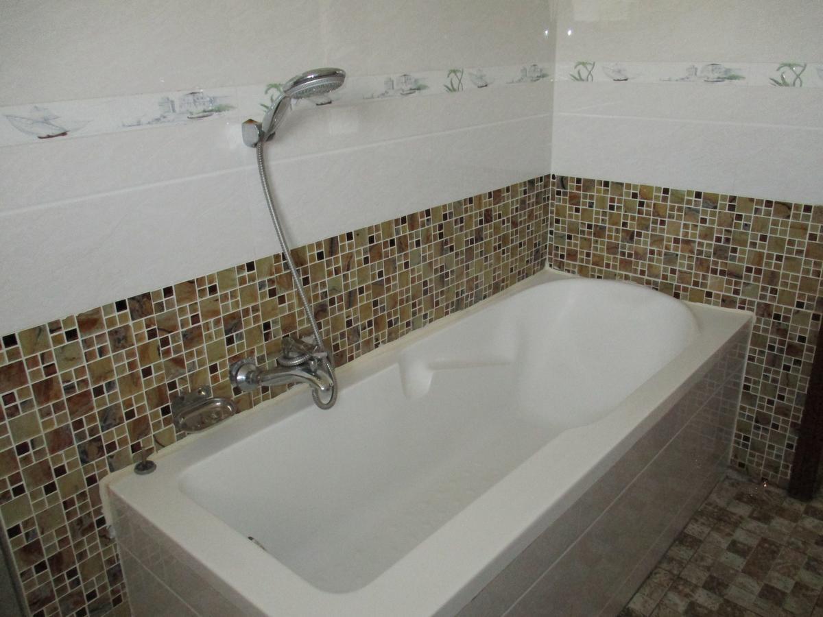 Amaris Hotel Кигали Екстериор снимка